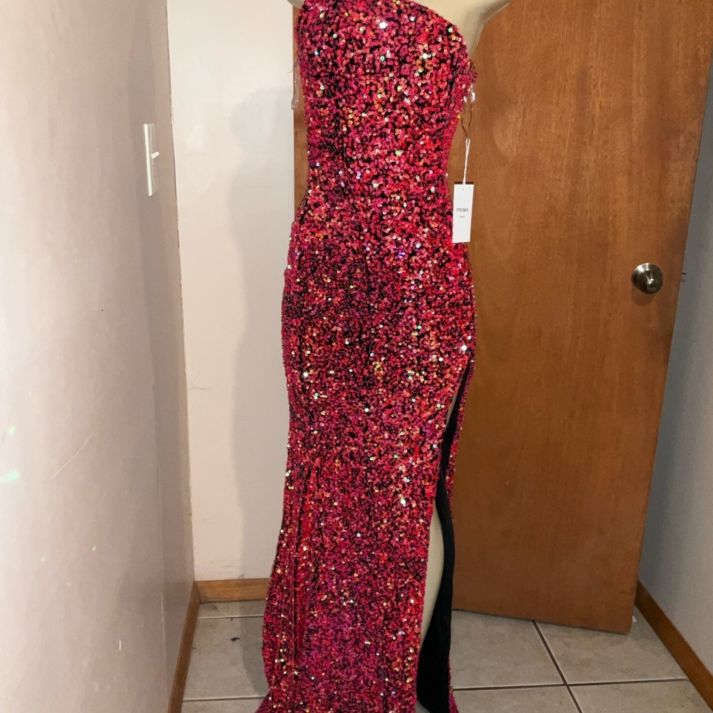 Stunning Pink Sequin Gown